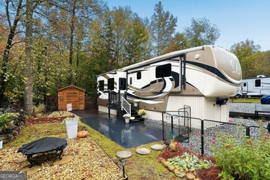 (private lake, pond, coastal) Home Sale Pending in Cleveland Georgia