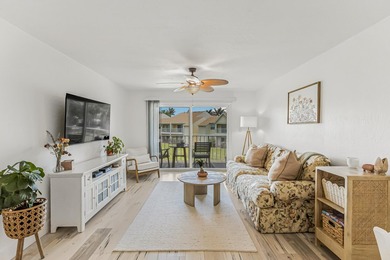 Rare opportunity just 1/2 mile from the beach! This updated 1 - photo 1