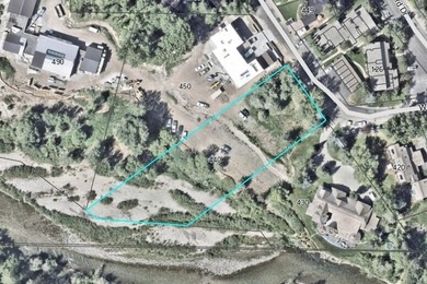 Envision fishing from your front yard, grabbing your skis and - photo 7