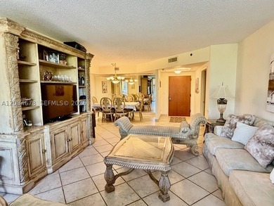AMAZING OPPORTUNITY & GREAT PRICE - SPACIOUS 2 BEDROOM /2 BATH - photo 2