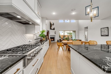 Impressive two-story entry into this stunning, model-like home - photo 12
