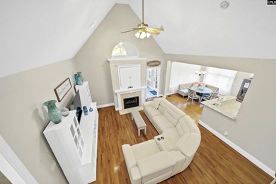 This extremely well-kept, super clean, and move-in ready - photo 15