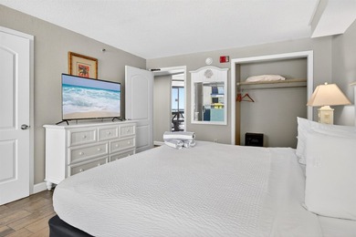 Beautiful 1 bedroom, 1 bath ocean view condo at Monterey Bay - photo 18