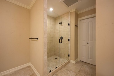 Updated single-story home located on a large, wooded cul-de-sac - photo 20