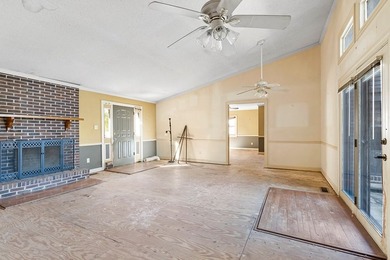 Bring your vision to life with this lakefront 3-bedroom, 2-bath - photo 3