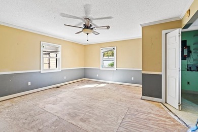 Bring your vision to life with this lakefront 3-bedroom, 2-bath - photo 5