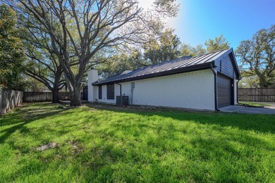 Updated single-story home located on a large, wooded cul-de-sac - photo 36