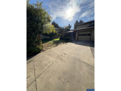 Accepted Offer with Contingencies. This is a 3 bedroom 1.5 bath