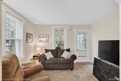 Fantastic income-producing duplex in prime Grosse Pointe Farms - photo 8