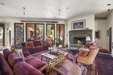This landmark Ketchum Core property presents a rare opportunity - photo 10