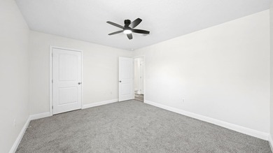Welcome to Coastal living in Turtle Cove at Lake Powell .This 3 - photo 12