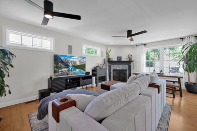 !!! PRICE REDUCED!!! Welcome to your dream lake retreat on - photo 18