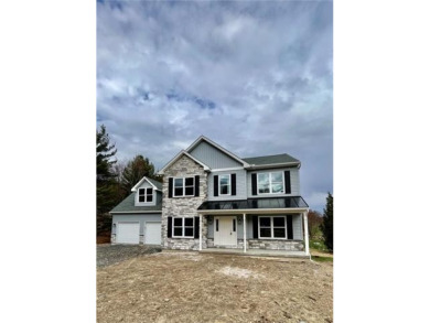 Kingswood Lake Home For Sale in Eldred Pennsylvania