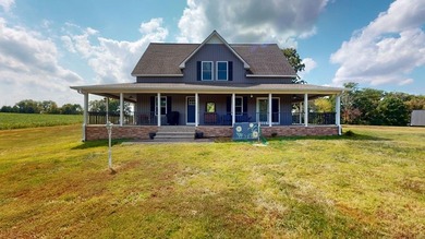 (private lake, pond, creek) Home For Sale in Puryear Tennessee