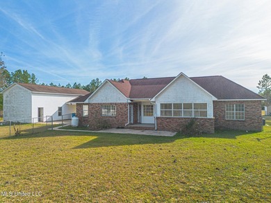 Spacious Home on 5 Acres with Guest Quarters, Pond & Multiple - photo 2