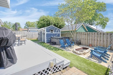 !!! PRICE REDUCED!!! Welcome to your dream lake retreat on - photo 45