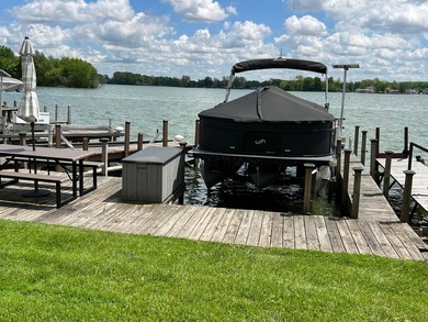 !!! PRICE REDUCED!!! Welcome to your dream lake retreat on - photo 49