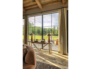A brand-new, turnkey mountain estate by FOX ESTATES. Positioned - photo 10