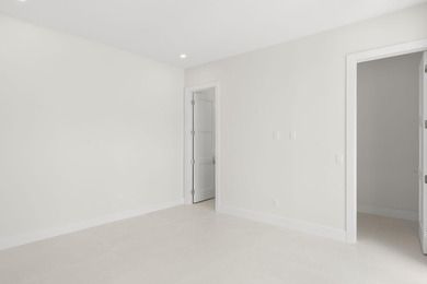 Just Completed Spectacular New-Build By Award Winning Builder & - photo 29