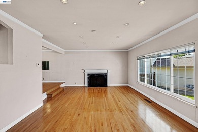 Open House 7/5 - 1:00 - 4:00 pm. This elegant home is situated - photo 3