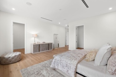 Just Completed Spectacular New-Build By Award Winning Builder & - photo 55