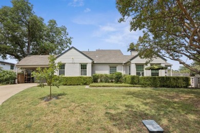 Lake Home For Sale in Dallas, Texas