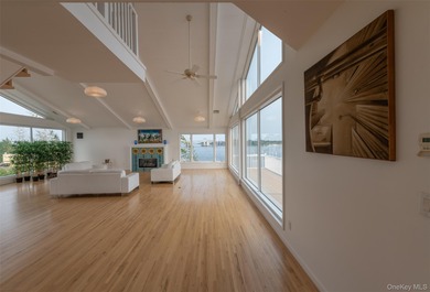 Beach Front Post Modern Contemporary on a 30 house Private - photo 11
