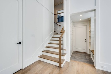 Beautifully constructed and thoughtfully designed, this stunning - photo 14
