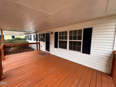 Adorable Ranch home just outside of Downtown Raleigh. Easy