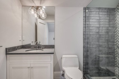 Beautifully constructed and thoughtfully designed, this stunning - photo 16