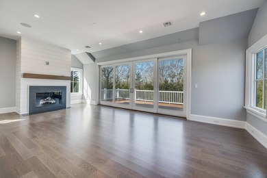 Beautifully constructed and thoughtfully designed, this stunning - photo 17