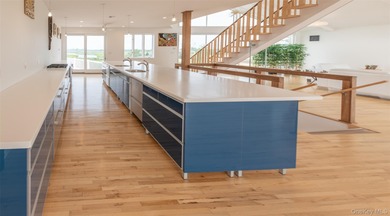 Beach Front Post Modern Contemporary on a 30 house Private - photo 18
