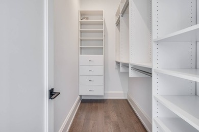 Beautifully constructed and thoughtfully designed, this stunning - photo 21