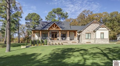 Kentucky Lake Home For Sale in Benton Kentucky