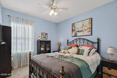 Welcome home to this beautifully maintained 4-bedroom, 2-bath - photo 23