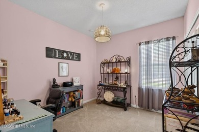 Welcome home to this beautifully maintained 4-bedroom, 2-bath - photo 24