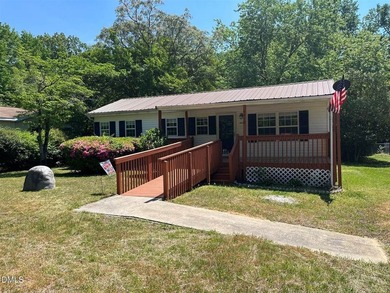 SELLER MOTIVATED! Adorable Ranch home just outside of Downtown - photo 27