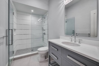 Beautifully constructed and thoughtfully designed, this stunning - photo 29