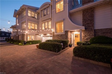 Set on a gorgeous oversized North End oceanfront site behind a - photo 6