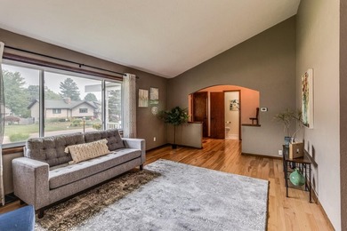 LAKE ACCESS! Spacious 4-bedroom, 2.5-bath quad-level home in - photo 5