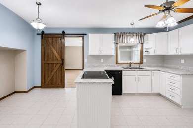 LAKE ACCESS! Spacious 4-bedroom, 2.5-bath quad-level home in - photo 6