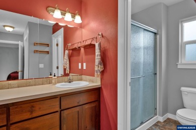 Beautiful 4 bed, 2.5 bath home with 1887 sqft, built in 2015