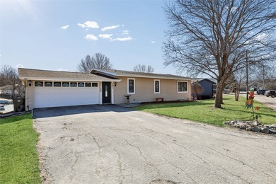 Lake Ponderosa Home For Sale in Montezuma Iowa