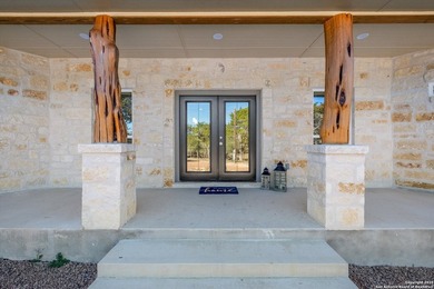 NEW HOME CONSTRUCTION with a amazing Price Adjustment! Stunning - photo 4
