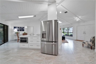 Experience the Ultimate Florida lifestyle in this stunning - photo 11