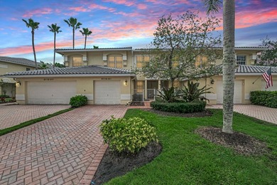 This immaculate coach home is the perfect place for full time - photo 2