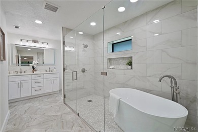Experience the Ultimate Florida lifestyle in this stunning - photo 14