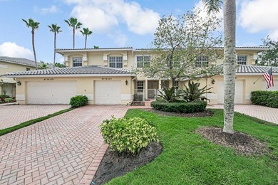 This immaculate coach home is the perfect place for full time - photo 6