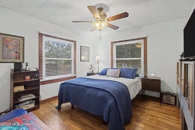Beautifully renovated mid-century modern home near the heart of - photo 18