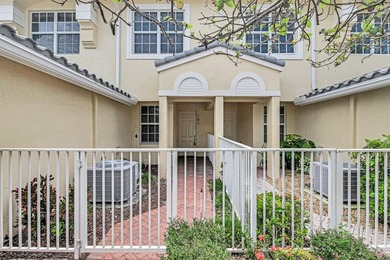 This immaculate coach home is the perfect place for full time - photo 8